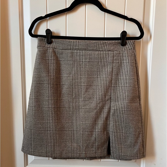 Banana Republic tan/brown plaid skirt size 6 - Picture 1 of 3